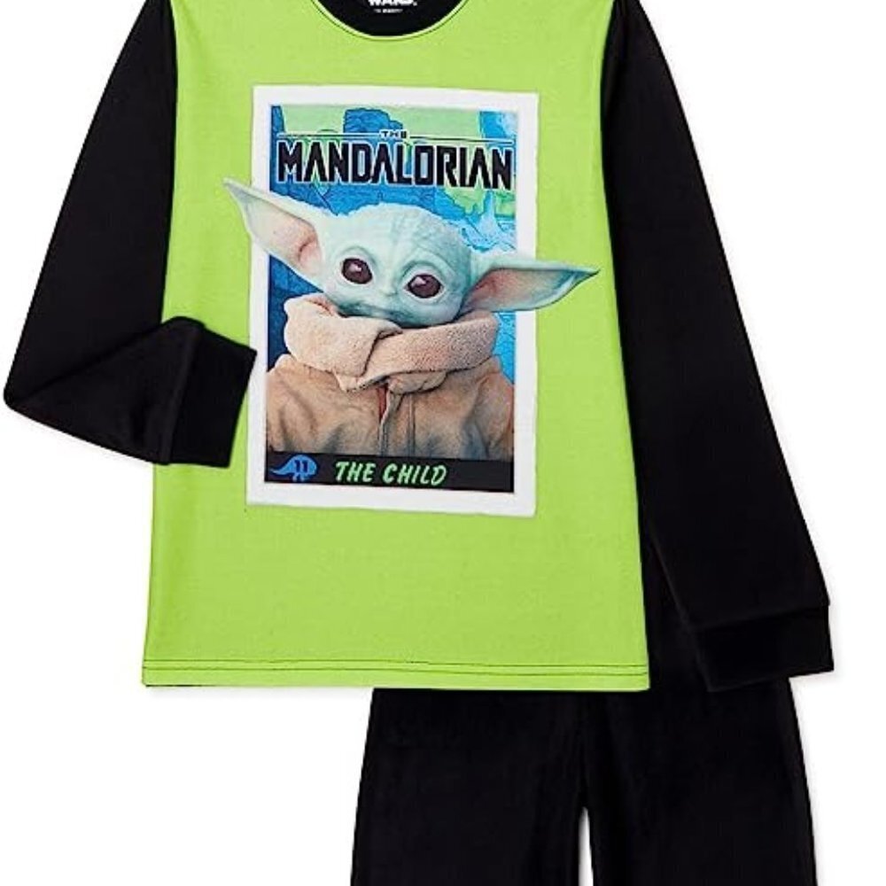 Disney Little Boys' Star Wars Yoda 2 Piece Pajama Set